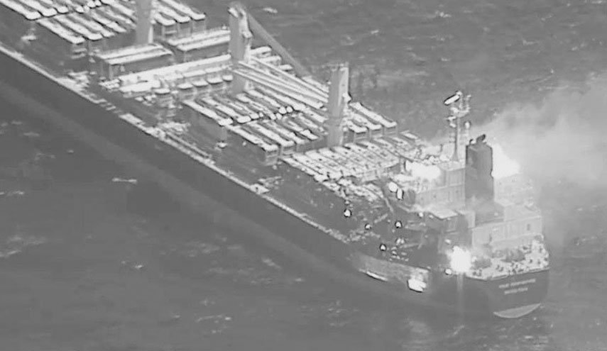 سنتکام از تلفات جانی و خسارت شدید در حملۀ موشکی به کشتی آمریکایی خبر داد 
