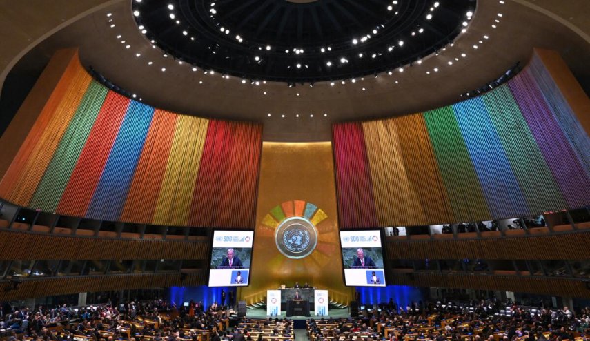 الأمم المتحدة تعتمد قرارا بشأن مكافحة كراهية الإسلام 
