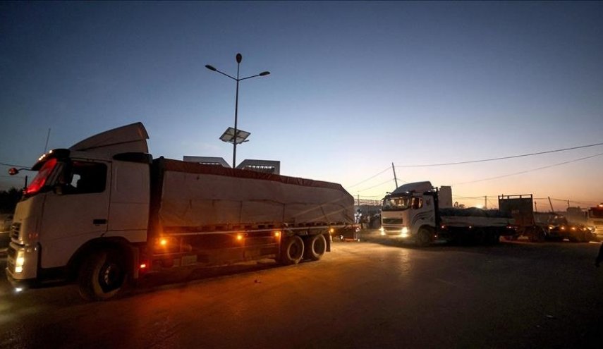 ورود کامیون‌های حامل کمک‌های بشردوستانه برای نخستین بار به شمال غزه