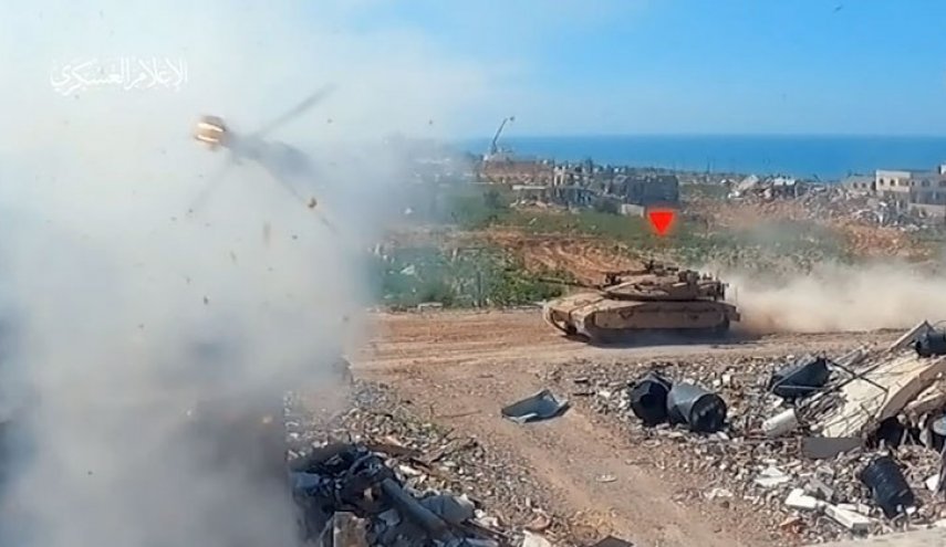 “القسام” تستهدف دبابة ميركافاه وتوقع طاقمها بين قتيل وجريح في خانيونس
