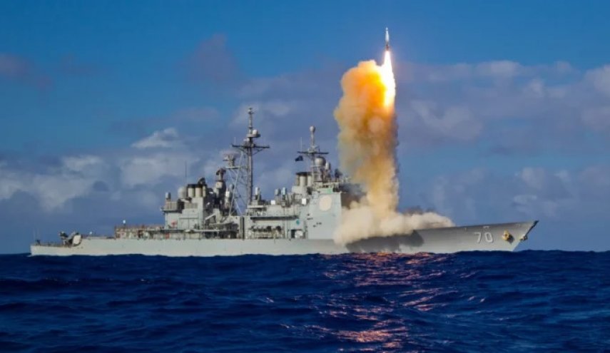 البحرية الأمريكية أنفقت مليار دولار في الأسابيع الماضية لصد هجمات اليمنيين 