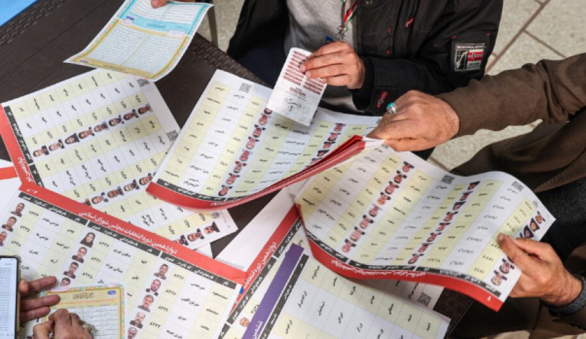 الجولة الثانية من الانتخابات البرلمانية في ايران.. انتهاء فرز الاصوات ونتائج أولية