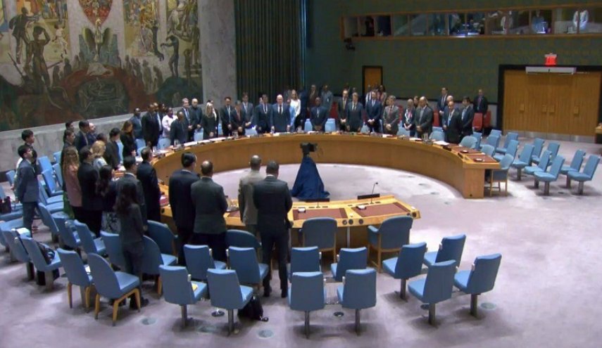 مجلس الأمن الدولي يقف دقيقة حدادا على الرئيس الإيراني الشهيد


