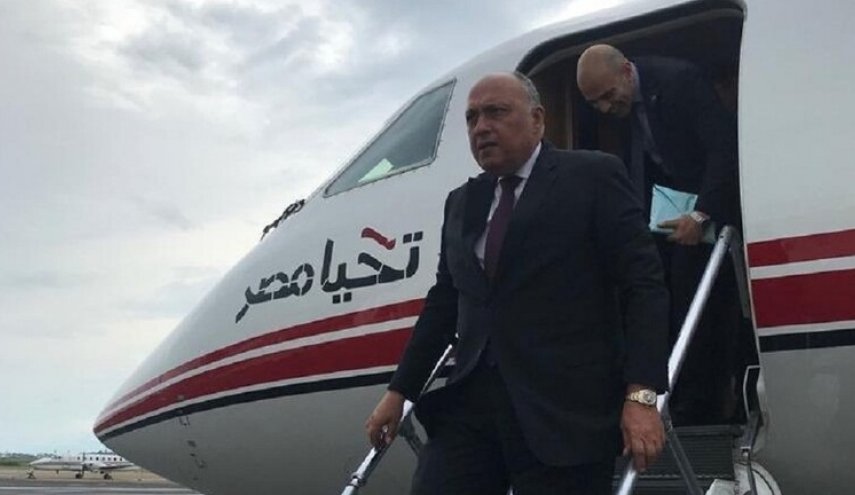 وزير الخارجية المصري يتوجه إلى إيران