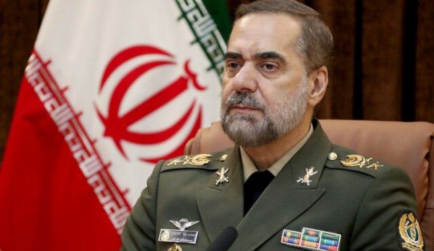 ناگفته های وزیر دفاع از سفر های خارجی با رییس جمهور شهید