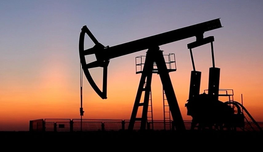 افزایش تولید نفت کشور از ۳.۶ میلیون به ۴ میلیون بشکه در روز تصویب شد