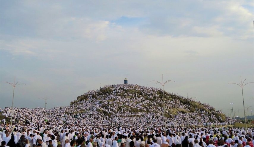 وزیر حج عربستان: حضور بیش از یک میلیون و ۸۰۰ هزار نفر در حج امسال
