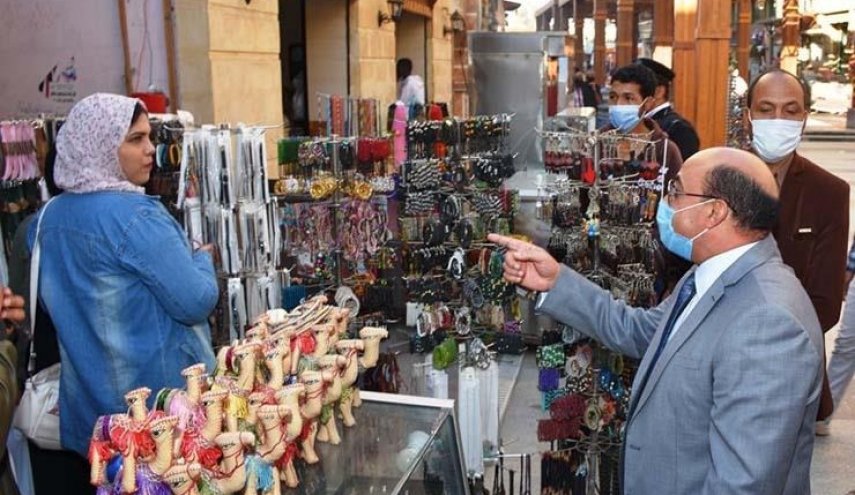 مصر.. ترشيد الاستهلاك وغلق المحال في العاشرة مساء سيستمر