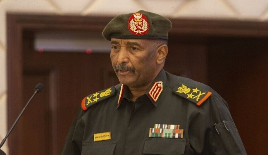 نجاة رئيس مجلس السيادة السوداني من محاولة اغتيال