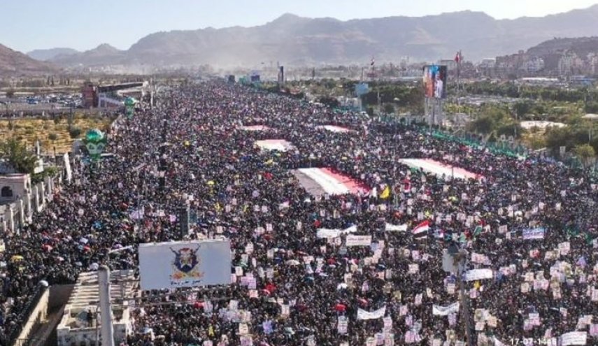 صنعاء تشهد احتفالات حاشدة بمناسبة الانتصار في غزة