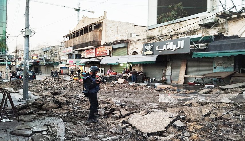 الاحتلال يجبر الفلسطينيين شرقي مخيم جنين على إخلاء منازلهم 