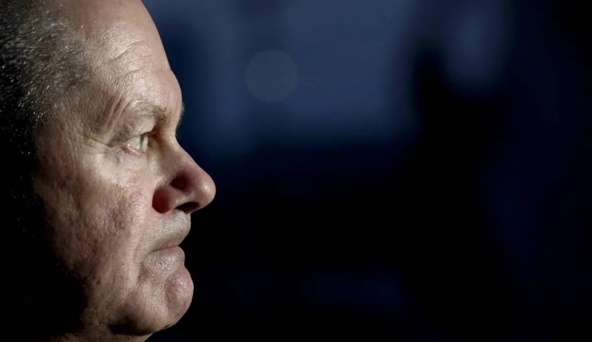 المستشار الالماني يقر بالهزيمة في الانتخابات التشريعية