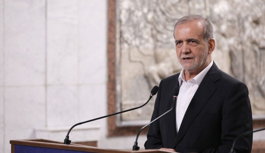 الرئيس الايراني: نحن دعاة الحوار، لكننا لن نخضع للمتغطرسين