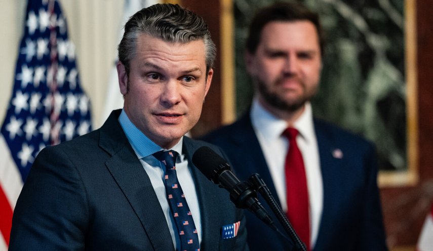 وزیر دفاع آمریکا: عملیات سایبری تهاجمی علیه روسیه را متوقف کنید