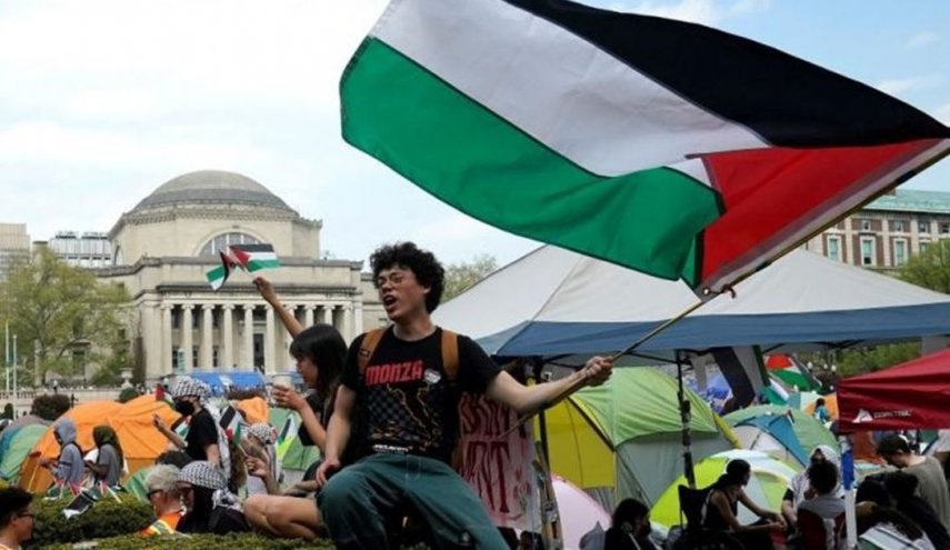 جامعة كولومبيا تقمع طلابها المؤيدين لفلسطين وتعلق الدراسة