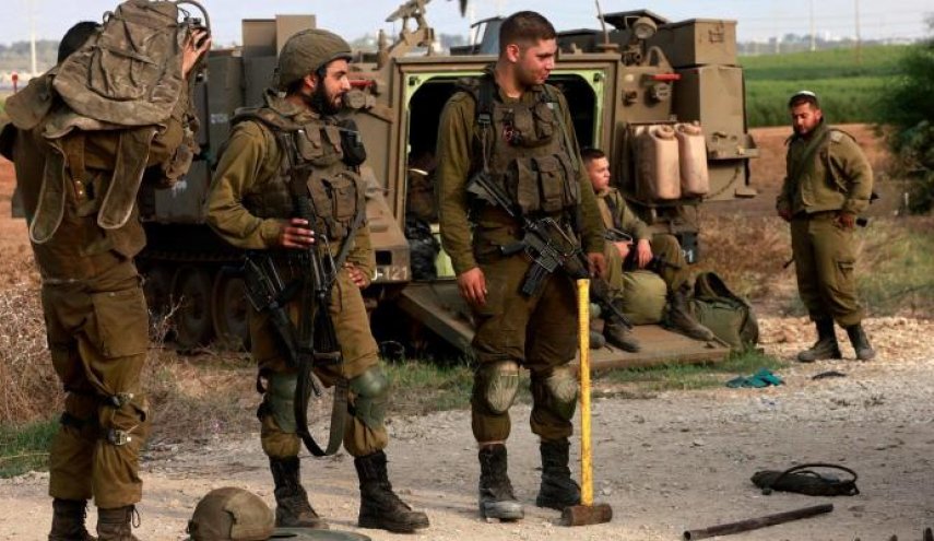 مئات العسكريين الاسرائيلين يطالبون بوقف الحرب على غزة