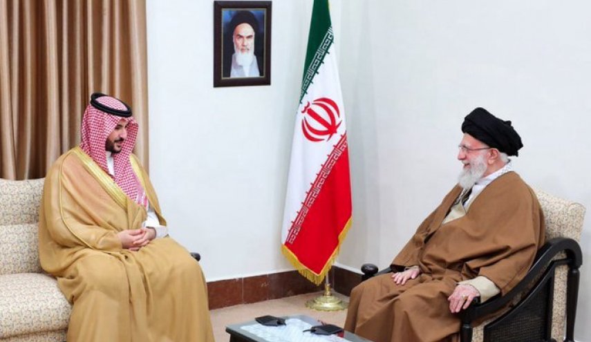 ‌‏وزير الدفاع السعودي: التقيت قائد الثورة الاسلامية بتوجيه من القيادة السعودية