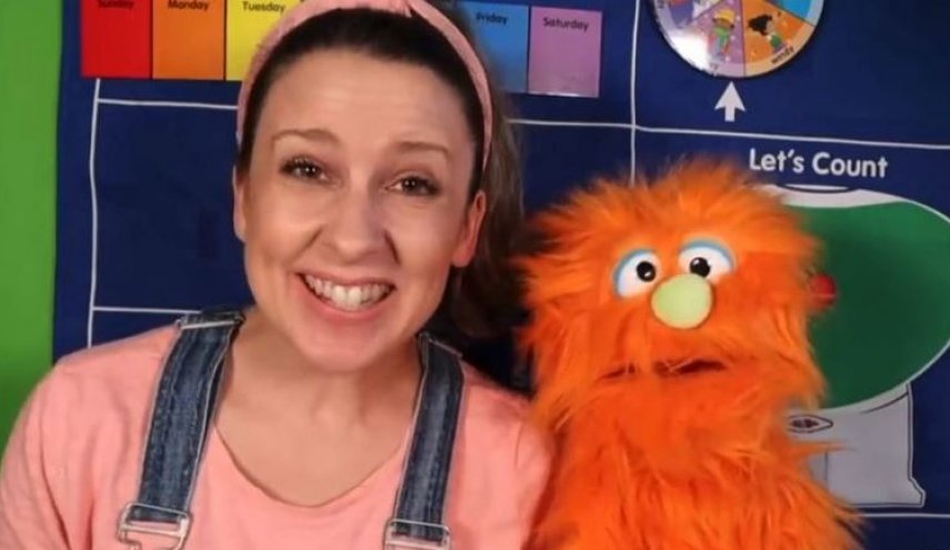 الاحتلال يستهدف مربية أمريكية بسبب تعاطفها مع أطفال غزة!