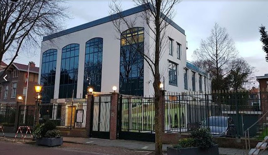 هولندا تستدعي السفير الإيراني