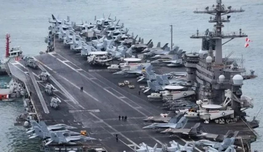 القوات يمنية تستهدف حاملة الطائرات