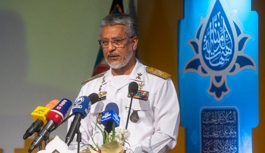 الأدميرال سياري: يجب الاستعداد بتحديث وتحسين معداتنا الدفاعية