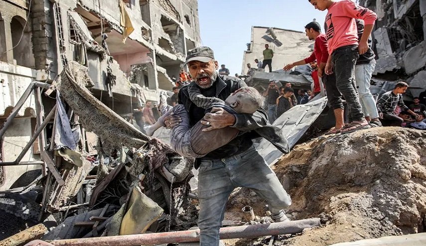 مجزرة مروعة بجباليا وعشرات الشهداء والجرحى في خان يونس 

