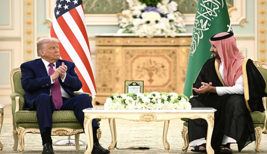 ترامب يقرر رفع العقوبات عن سوريا 