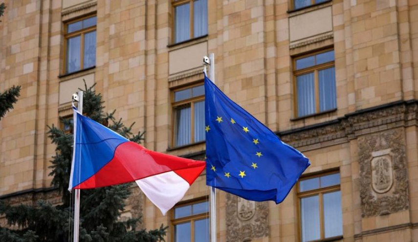 وزير بريطاني يدعو للضغط على روسيا 'بكافة الجبهات'
