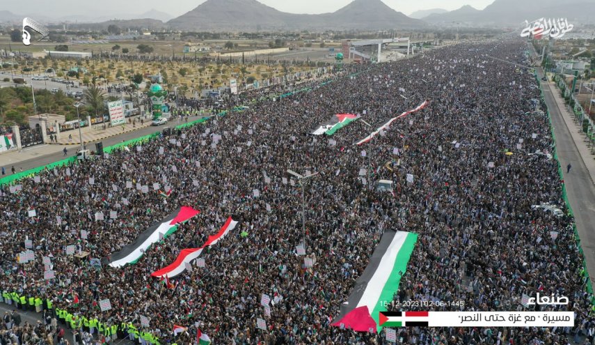 صنعاء تشهد طوفانا بشريا انتصارا لغزة 