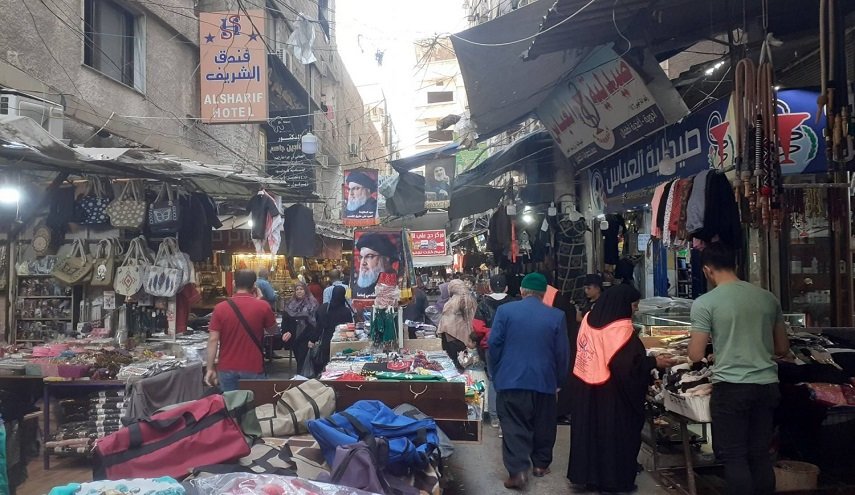 سوريا.. توجيه رسمي لمراجعة أسماء المحال التجارية في السيدة زينب (ع)