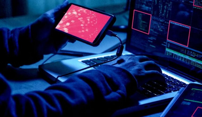 رسانه عبری: هک تلفن‌های وزرای کابینه نتانیاهو توسط هکرهای ایرانی