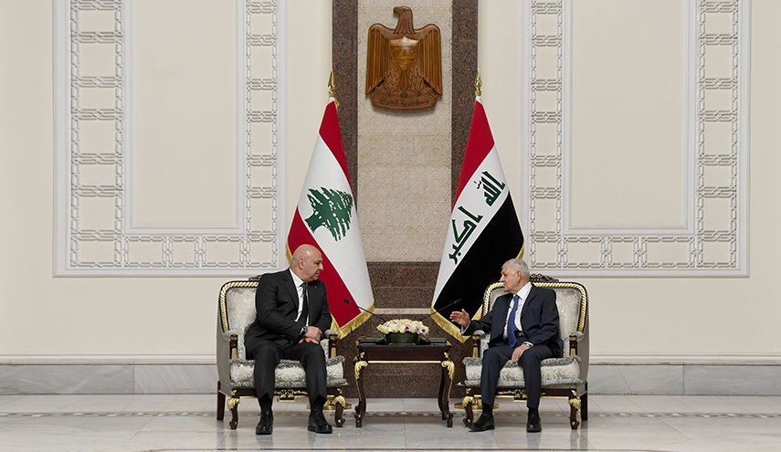 الرئيس اللبناني يلتقي في بغداد بالرئيس ورئيس الوزراء العراقيين +صور