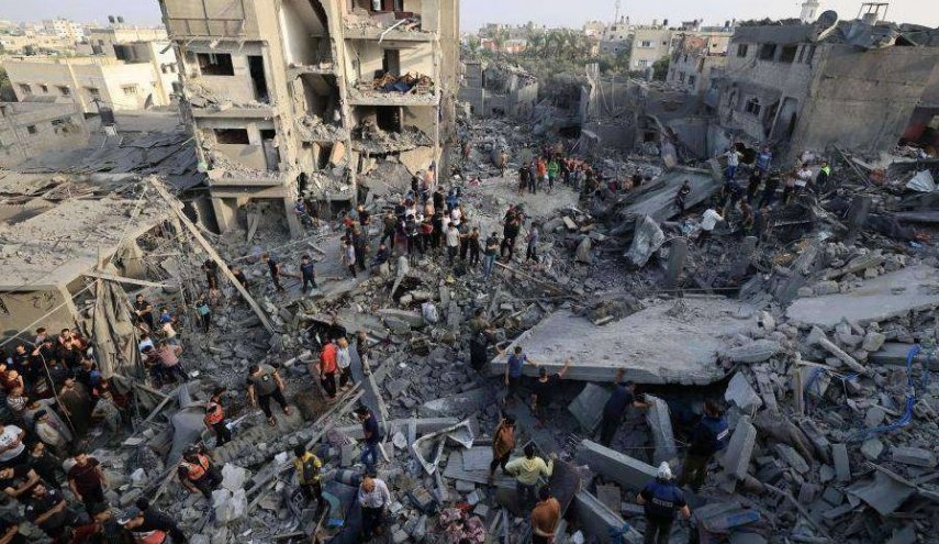 غارات الاحتلال على غزة تودي بحياة 30 فلسطينيًا بينهم أطفال ونساء