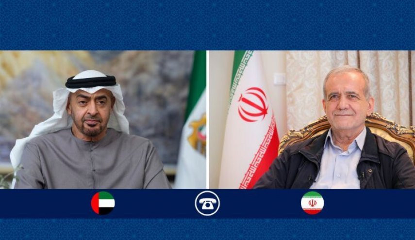 الرئيسان الإيراني والإماراتي یتحدثان هاتفیا 