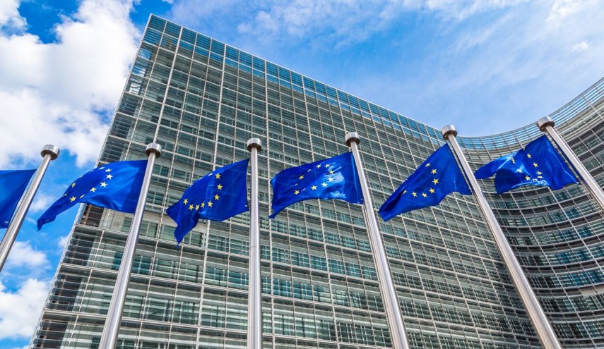 اتحادیه اروپا خواستار خویشتنداری ایران در برابر قطعنامه شورای حکام شد
