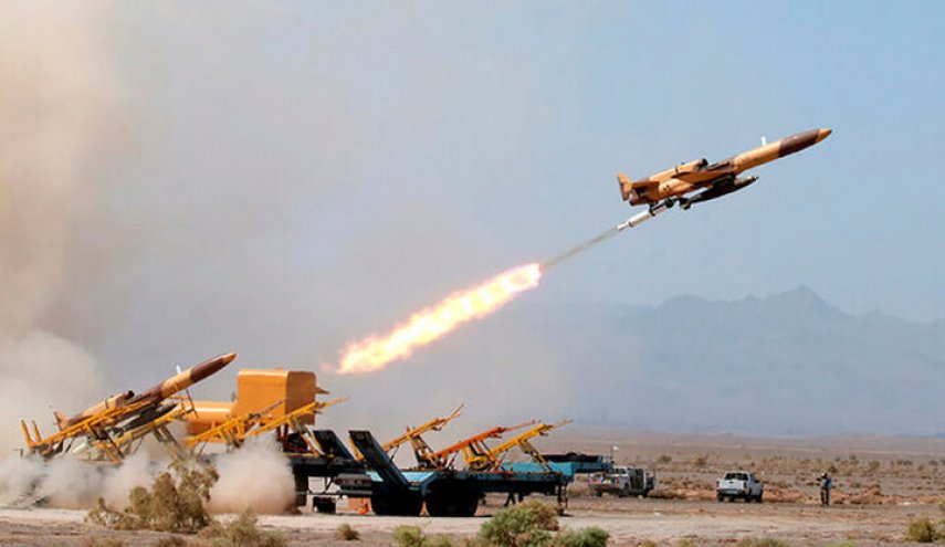 مصدر مطلع: إيران لم تنفذ بعد هجوما بالمسيرات والانتقام الحقيقي قريب