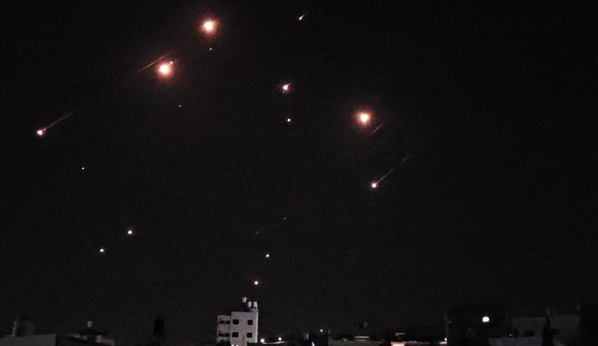 خبير عسكري في CNN يعترف بقدرة ودقة الصواريخ الإيرانية+ فيديو