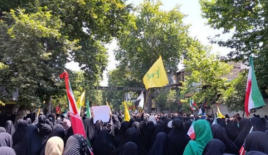 ساري تودّع شهداء العدوان الصهيوني.. تشييع مهيب للعالم النووي باكويي وعائلته