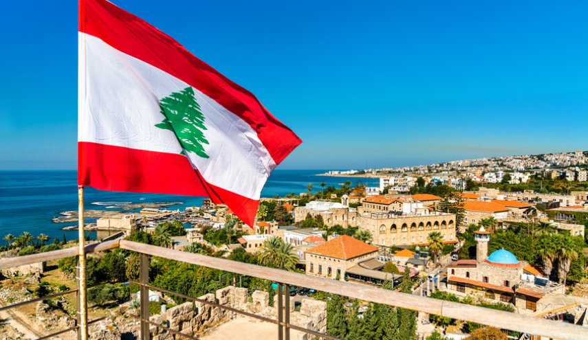 الخارجية الأميركية تأمر بمغادرة موظفيها وعائلاتهم غير الضروريين من لبنان