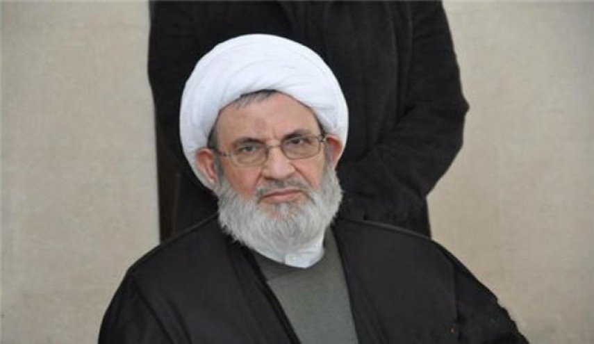 الشيخ يزبك: سائرون على نهج الخامنئي.. والحرب على الهوية والانتماء