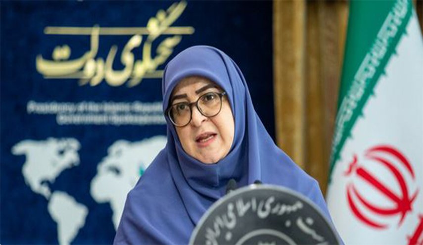 الشعب الإيراني لن يسمح للعدو بإلحاق أدنى أذى بقائد الثورة الإسلامیة