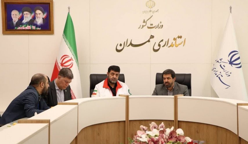 رئيس الهلال الاحمر الايراني: 70 % من جرحى عدوان الكيان الصهيوني هم مدنيون
