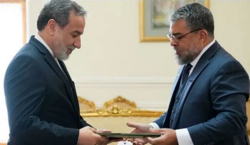 سفيرا فرنسا والبرازيل يقدمان أوراق اعتمادهما في طهران