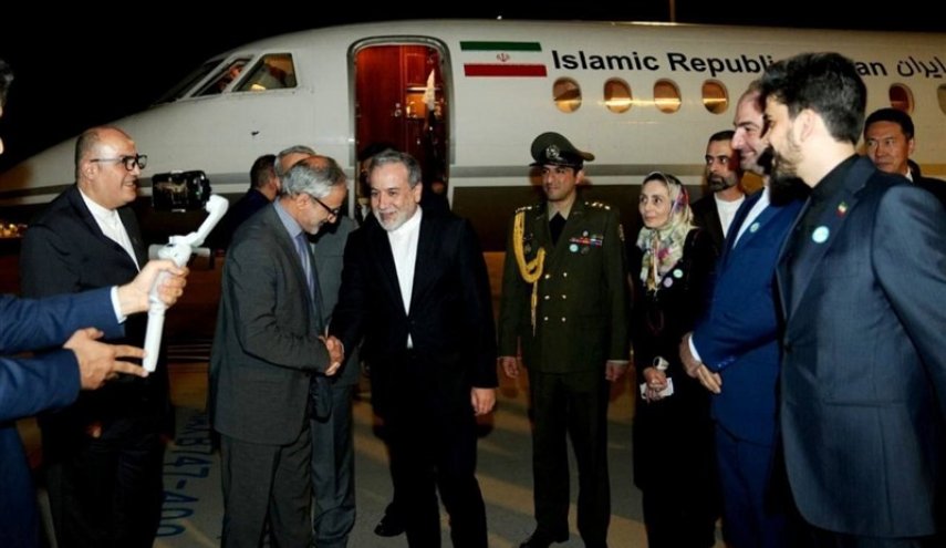 عراقجي يصل إلى الصين