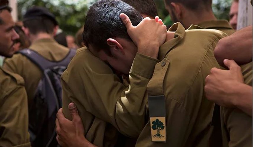 جندي صهيوني آخر يحاول الانتحار داخل قاعدة تدريب