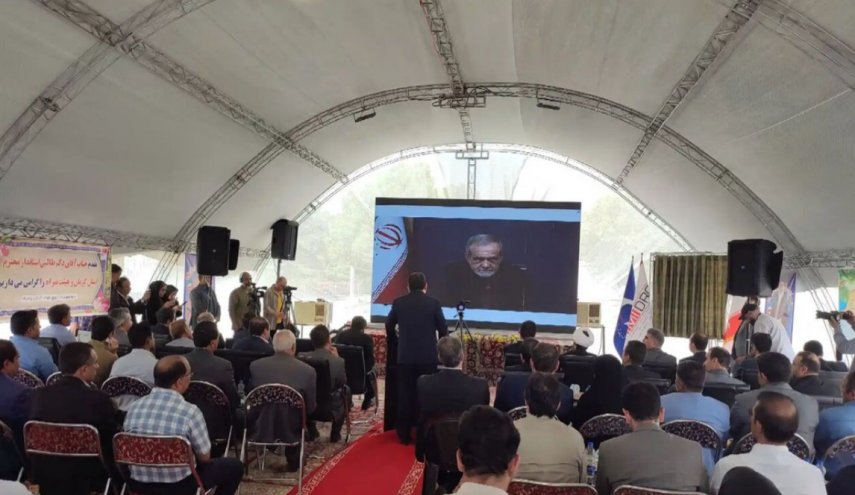 تدشين مصنع لانتاج التيتانيوم في جنوب شرق إيران