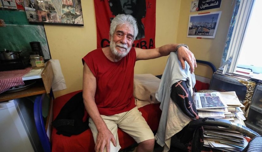  المناضل اللبناني جورج عبد الله يتنسم الحرية بعد اعتقال دام 41 عاما في فرنسا