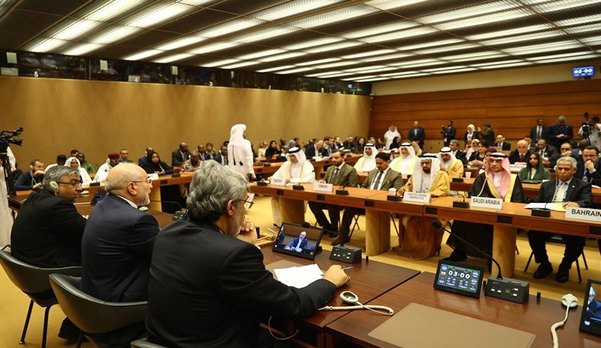 ممثلو برلمانات العالم يدينون العدوان الصهيوني على إيران