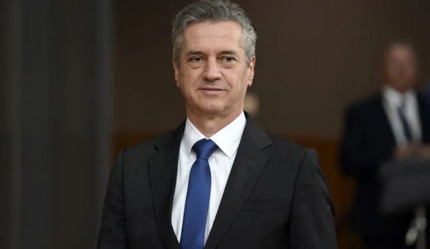 اول دولة أوروبية تعلن حظر استيراد وتصدير الأسلحة من والى كيان الاحتلال