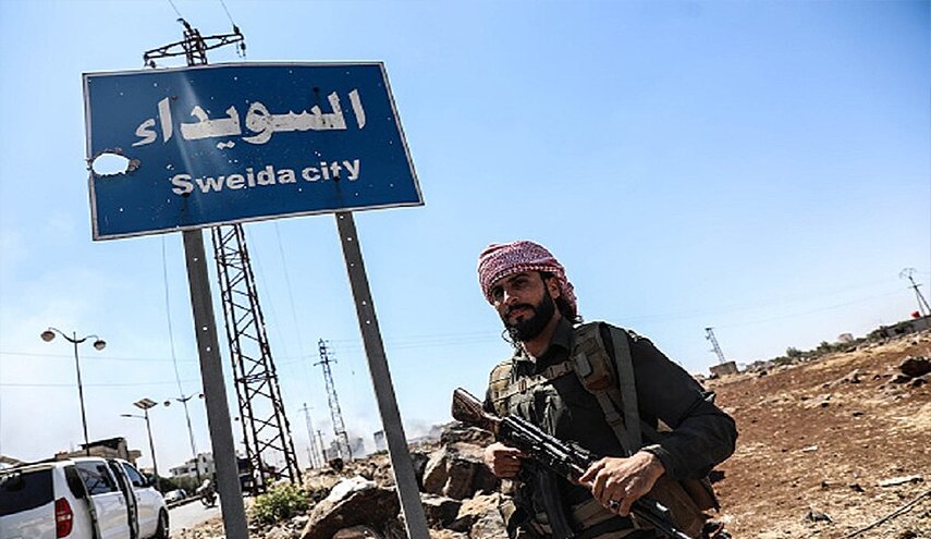 المرصد السوري: بلدة عرى في ريف السويداء تتعرض لقصف بالهاون